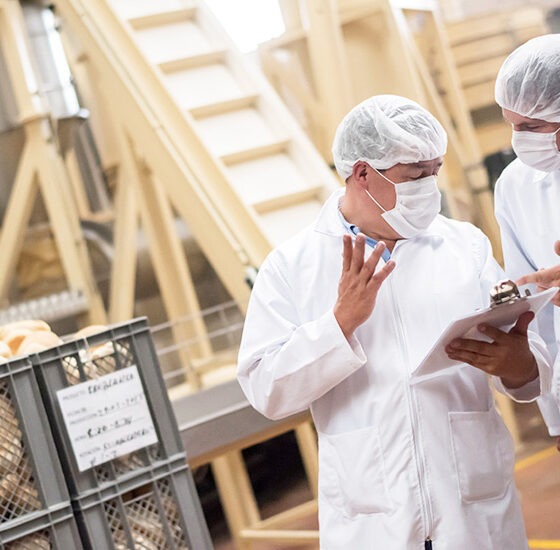 Digital gæsteregistrering i fødevare- og medicinalproduktion